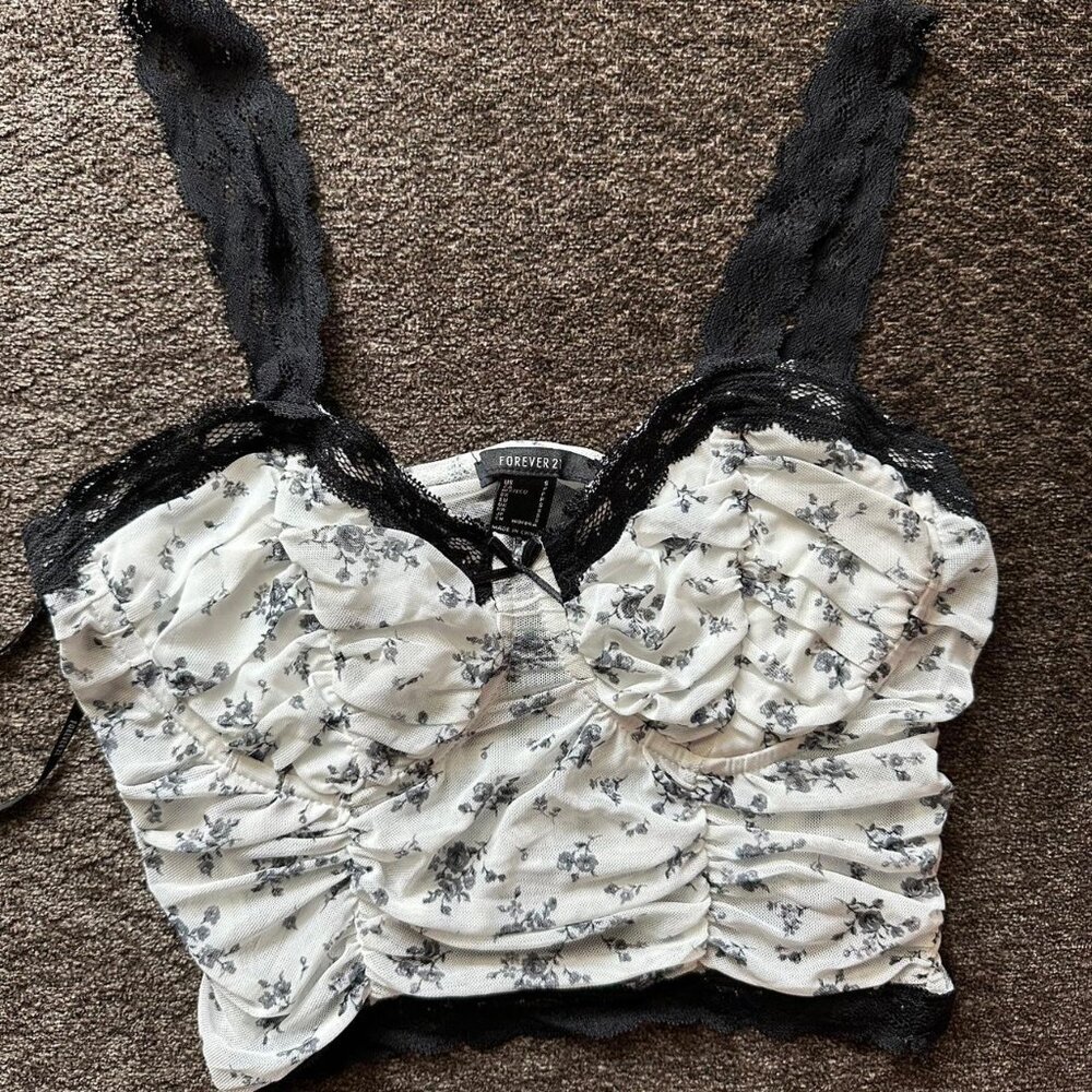 Forever 21 Women's multi Crop-top